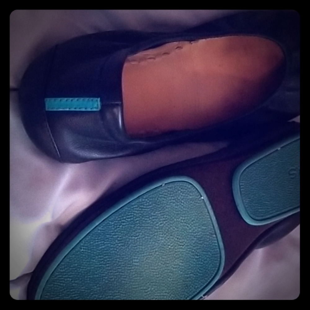 Black tieks